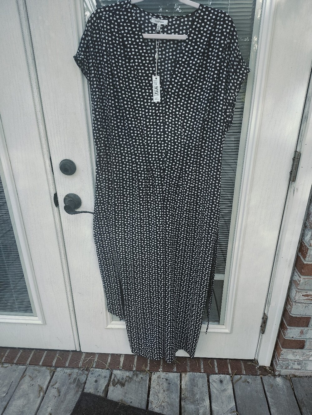 Max Studio Women's Size XL Black and White Polka Dot V-Neck Jumpsuit
